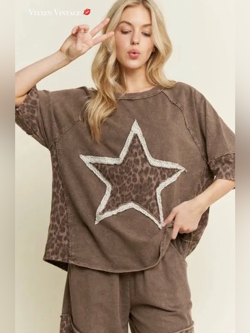 J.HER RELAXED LACE TRIM 'WILD STAR LEOPARD PATCH TEE' IN ASH BLACK - Picture 1 of 3